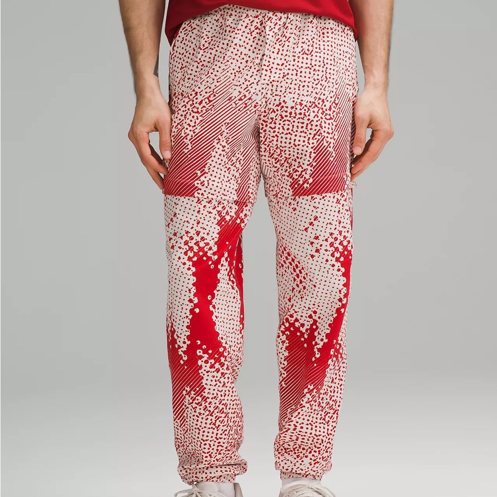 Lululemon Team Canada Convertible Pant COC Logo Pants Shorts Red White NWT